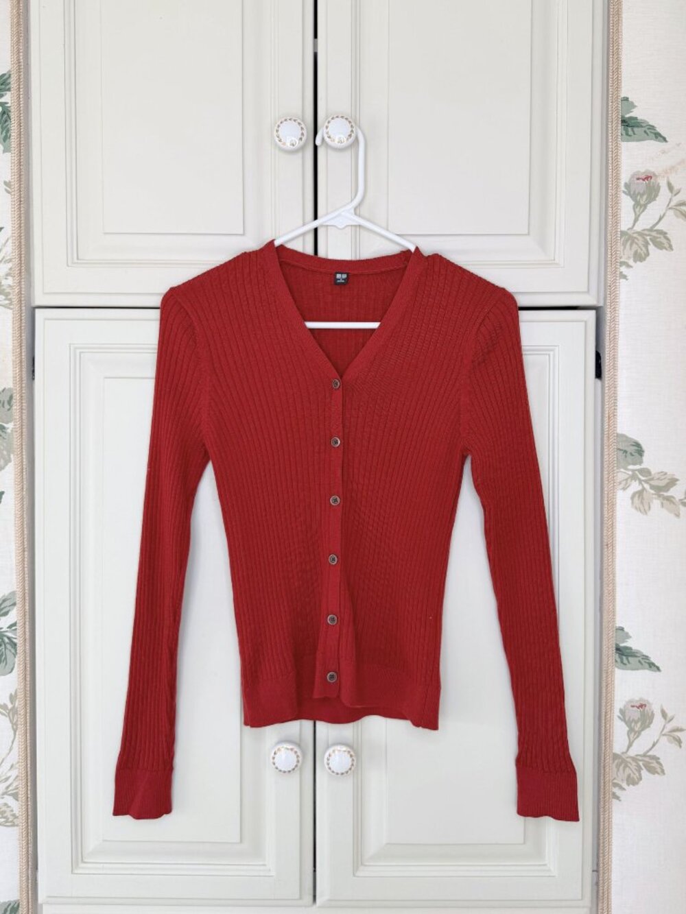 UNIQLO Rust Red Ribbed Button Front Cardigan Japan M